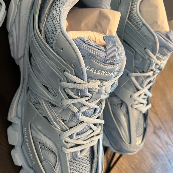 New On Box Light Blue Balenciaga Track Sneaker - Picture 7 of 15
